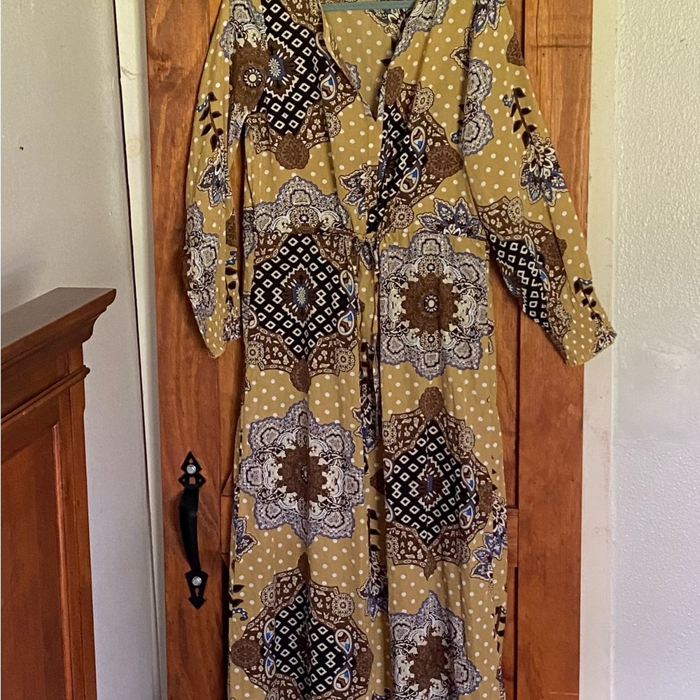 Elegant Patterned Long Sleeve Dress